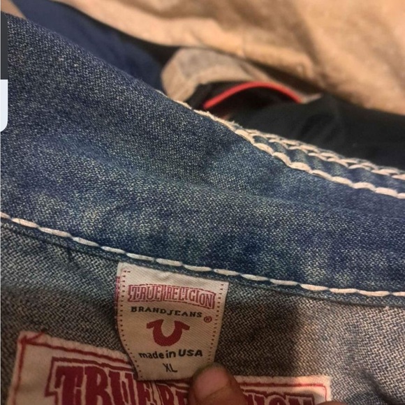 Xl jean jacket - Picture 2 of 3